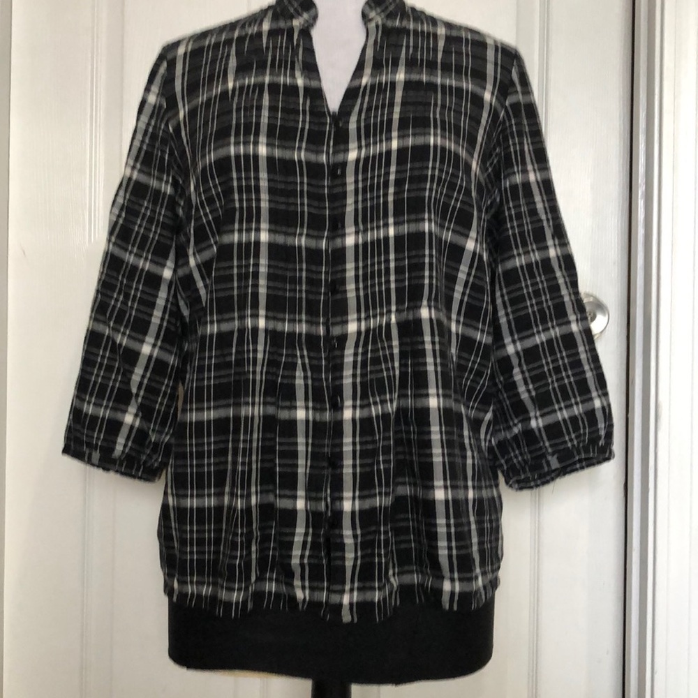 San John’s Bay Black plaid shirt Women’s long sleeve Sz PXL
